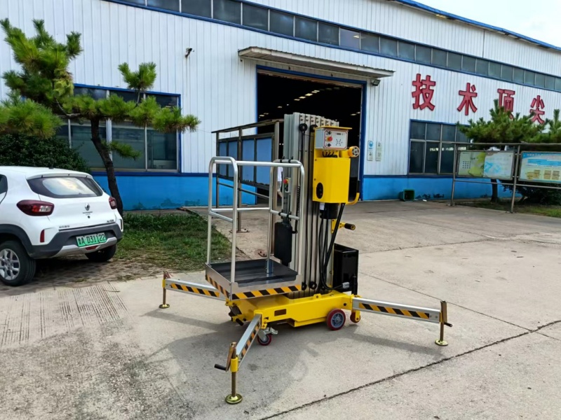 單桅柱高空作業平臺手推式主要作用是什么?